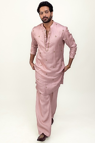 Blush Pink Linen Silk Satin Kurta Set by House of Sannidhi