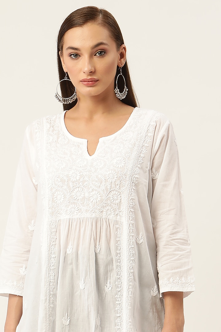 White Cotton Chikankari Tunic by House Of Kari at Pernia's Pop Up Shop