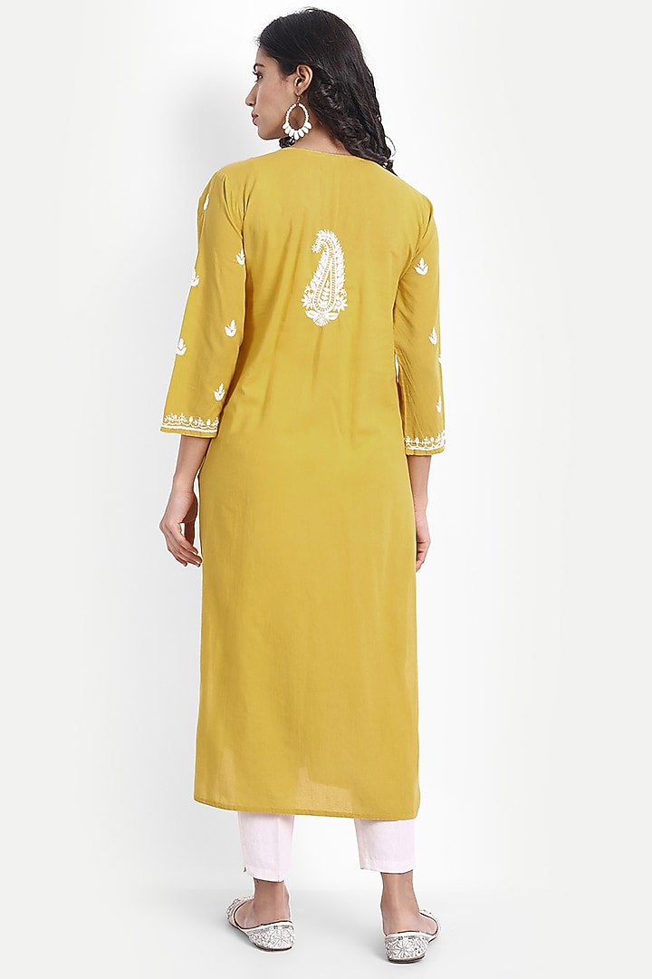 Yellow Hand Embroidered Kurta by House Of Kari at Pernia's Pop Up Shop