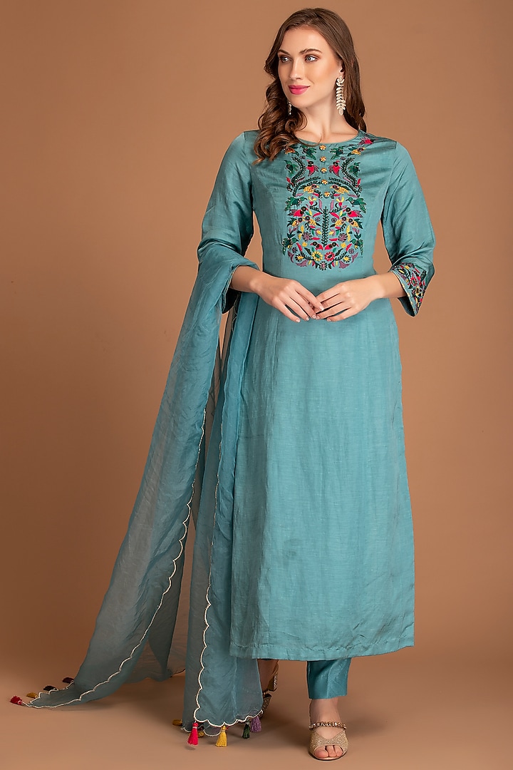 Mineral Blue Hand Embroidered Kurta Set by House of Tushaom