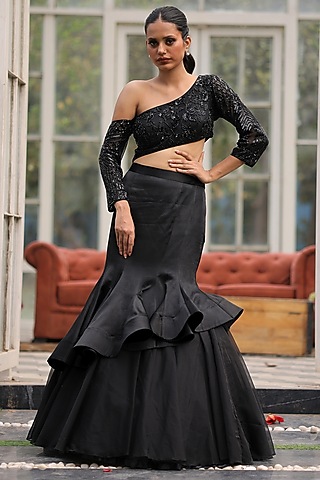 Black Mushroom Satin & Organza Skirt Set by House Of Tushaom