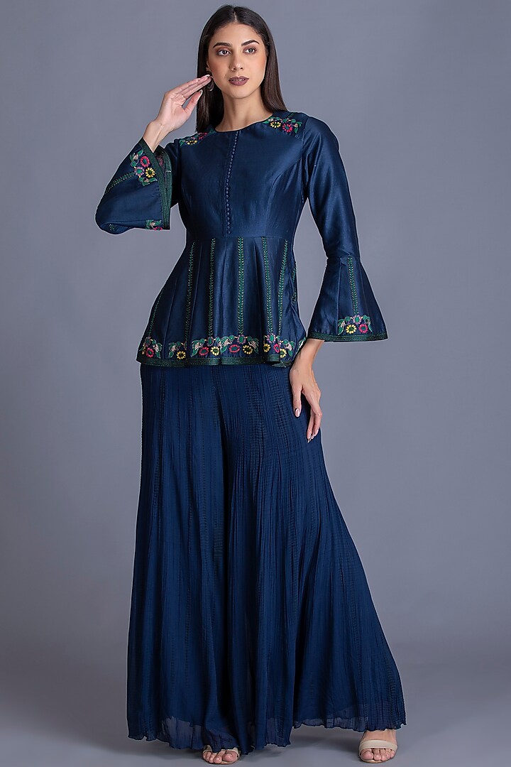 Midnight Blue Resham Work Embroidered Anarkali Set by House of Tushaom