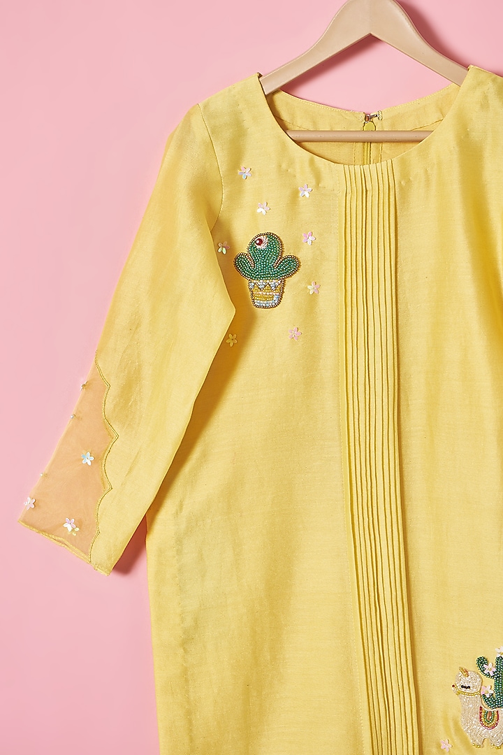 Yellow Chanderi Silk Motif Hand Embroidered Kurta Set For Girls by House of Tushaom - Kids at Pernia's Pop Up Shop