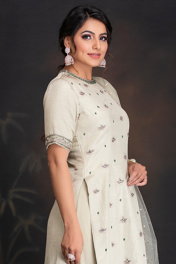 Beige Green Silk Linen Kurta Set by House of Tushaom at Pernia's Pop Up Shop