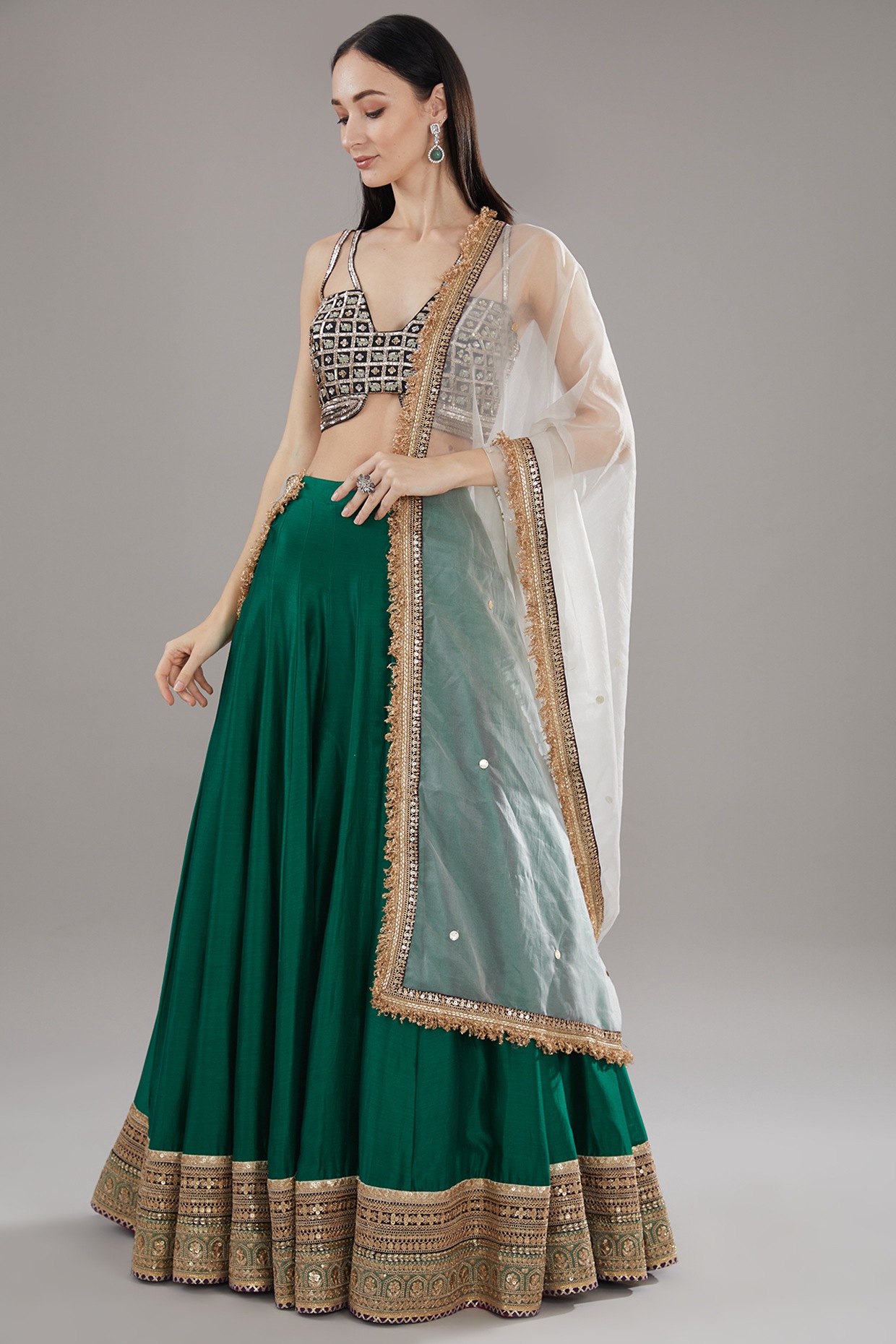 Lehengas - Buy Indian Lehenga Designs Online | Lehengas for Women