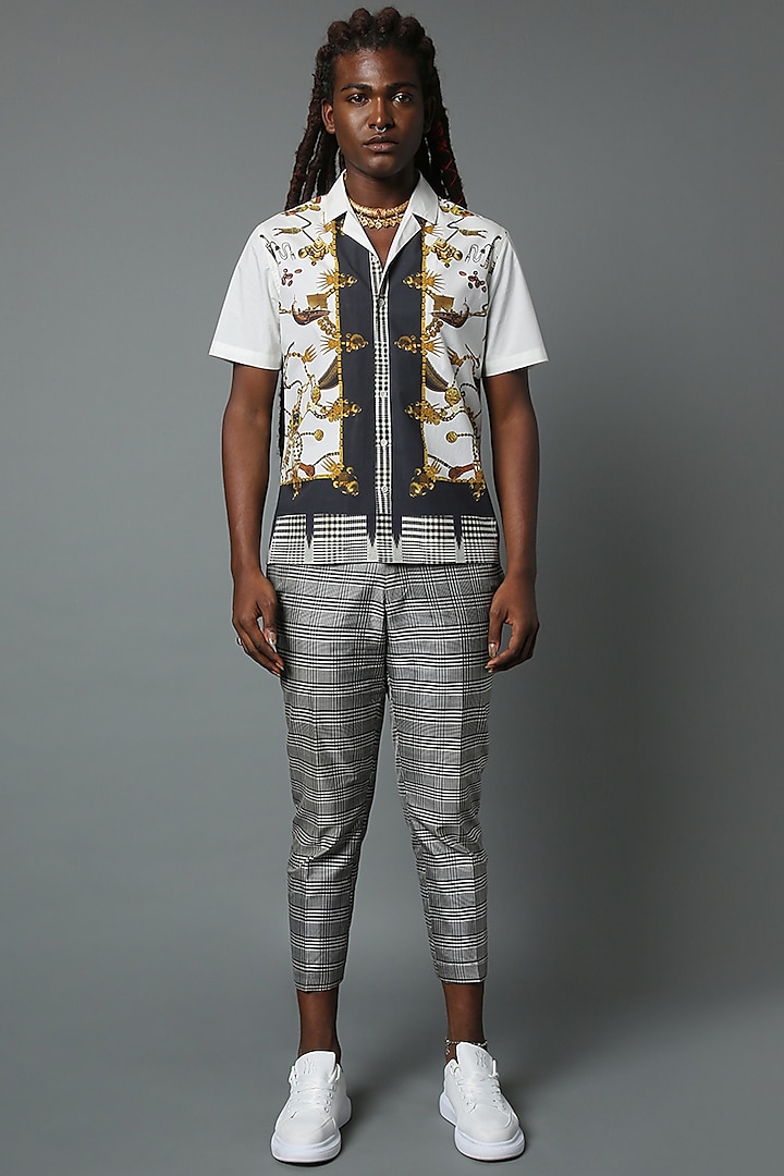 White Cotton Printed Shirt by HOUSE OF THREE MEN