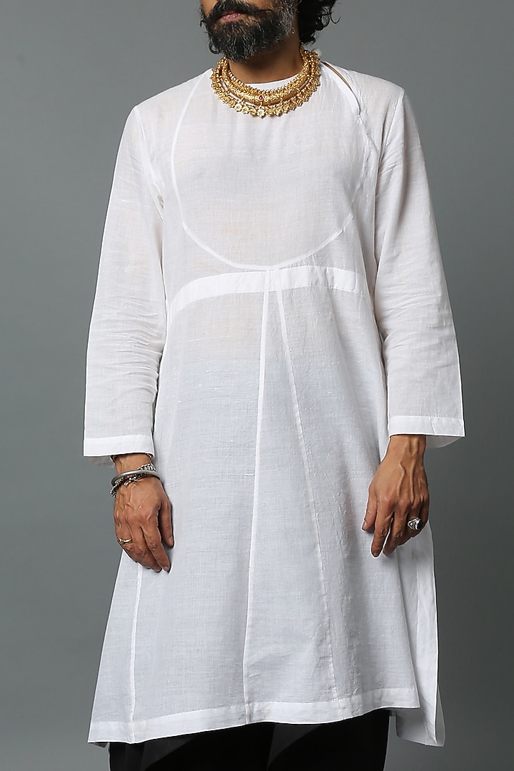White Handwoven Angrakha Kurta by HOUSE OF THREE MEN at Pernia's Pop Up Shop