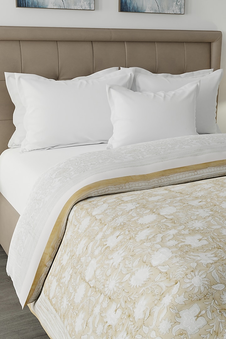 Beige & White Cotton Printed Quilt by HOUMN at Pernia's Pop Up Shop