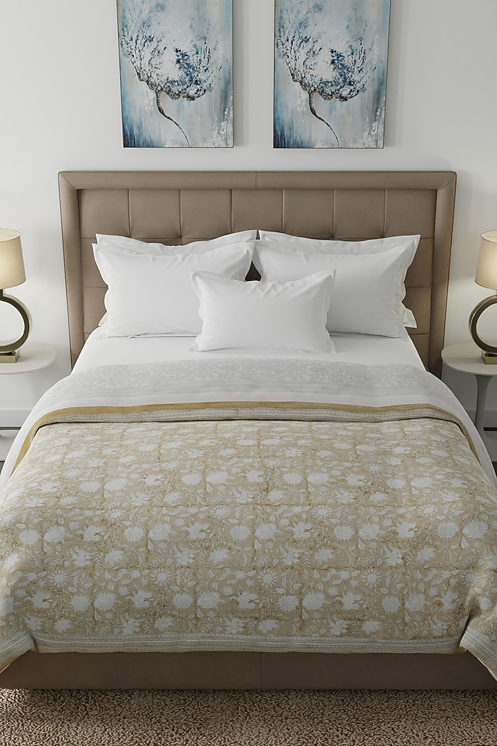 Beige & White Cotton Printed Quilt by HOUMN at Pernia's Pop Up Shop