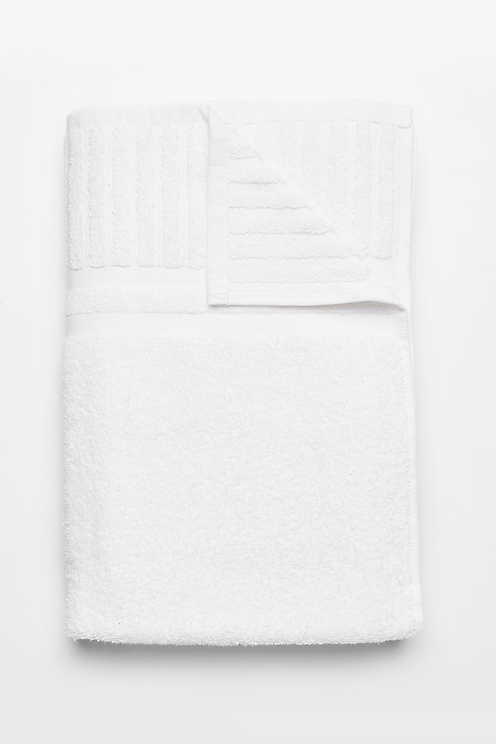 White Cotton Bath Towel by HOUMN at Pernia's Pop Up Shop