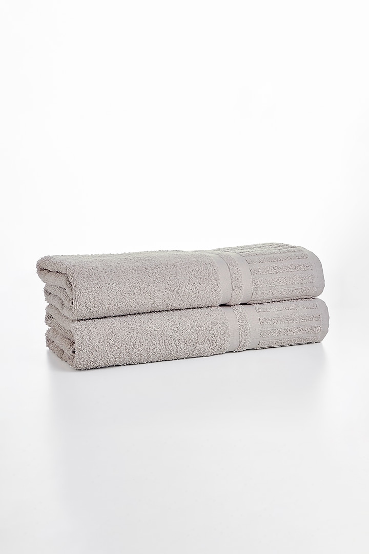 Light Grey Cotton Bath Towel Set by HOUMN at Pernia's Pop Up Shop