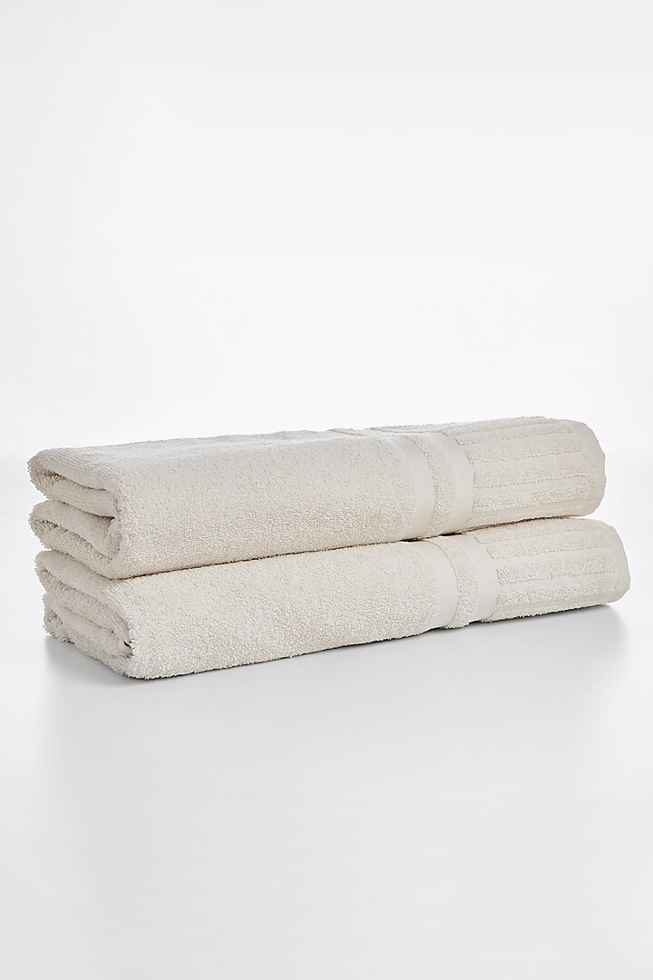 Ivory Cotton Bath Towel Set by HOUMN at Pernia's Pop Up Shop