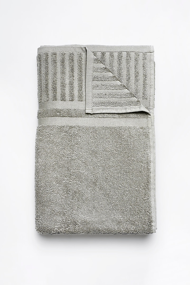 Fern Cotton Bath Towel Set by HOUMN at Pernia's Pop Up Shop