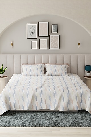 Multi-Colored Cotton Printed Bedsheet Set Of 3 by HOUMN