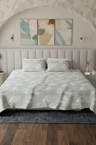 Green Cotton Printed Bedsheet Set Of 3 by HOUMN