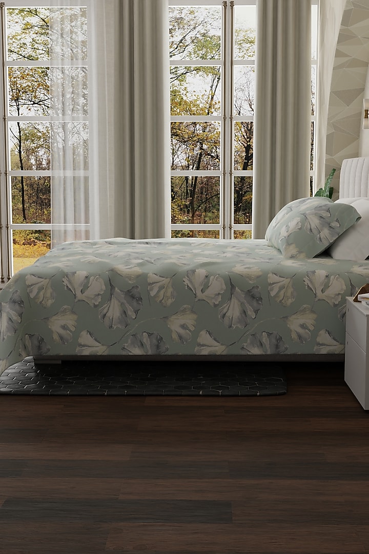 Green Cotton Printed Bedsheet Set Of 3 by HOUMN at Pernia's Pop Up Shop