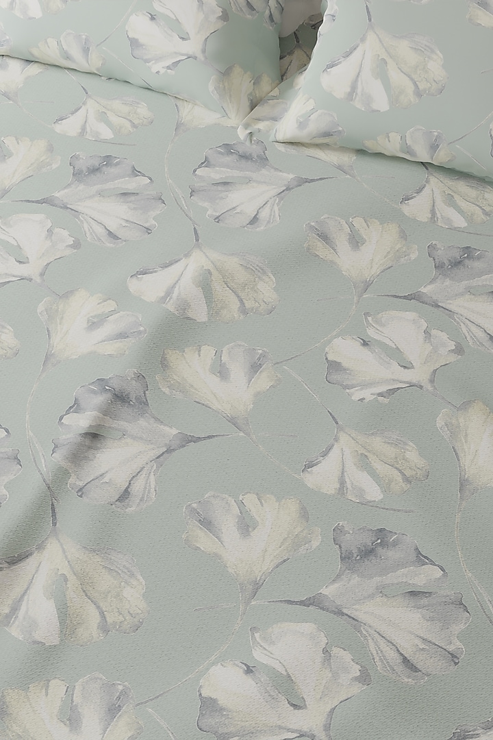 Green Cotton Printed Bedsheet Set Of 3 by HOUMN at Pernia's Pop Up Shop