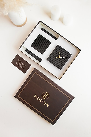 Brown Acacia Wood Gift Hamper (Set Of 5) by HOUMN