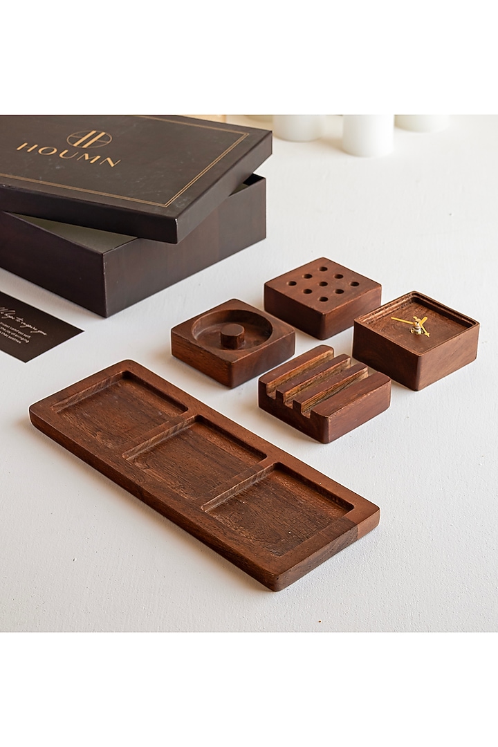 Wooden Brown Acacia Wood Gift Hamper (Set Of 6) by HOUMN at Pernia's Pop Up Shop