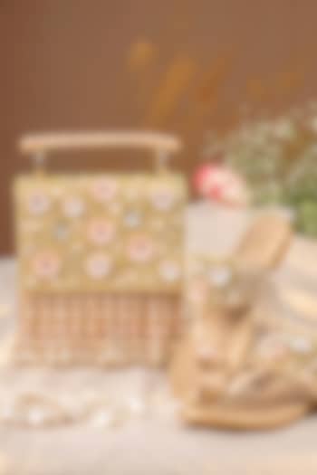 Gold Textured Silk Embellished Kolhapuri Sandals & Clutch Set by House of Vian at Pernia's Pop Up Shop