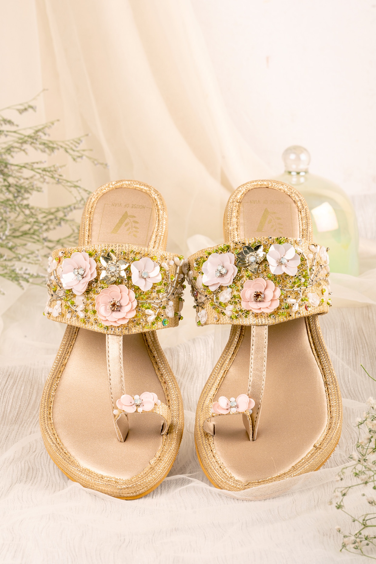 Khussa Shoes Indian Pakistani Indian Shoes Bridal | Pearl And Stones Pumps  Designes For Ladies | Indian wedding shoes, Womens wedding shoes, Bridal  sandals