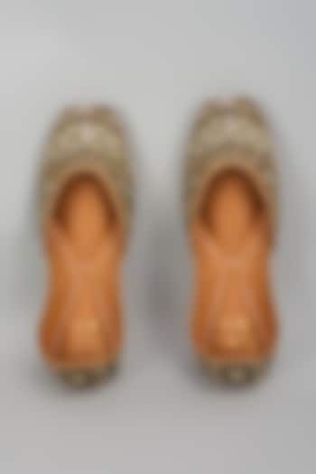 Antique Gold Silk Mirror Embroidered Juttis by House of Vian at Pernia's Pop Up Shop