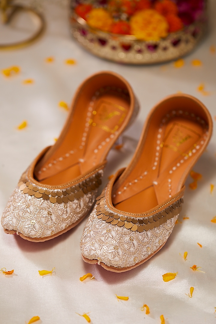 Gold Silk Zari Embroidered Juttis by House of Vian at Pernia's Pop Up Shop