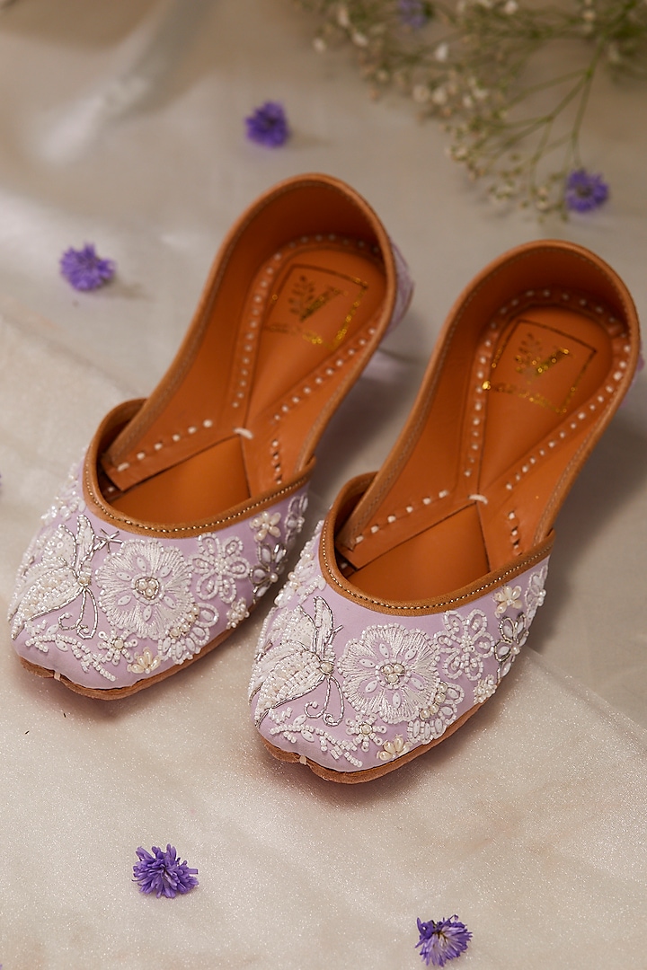 Gold Crepe Floral Embroidered Juttis by House of Vian at Pernia's Pop Up Shop