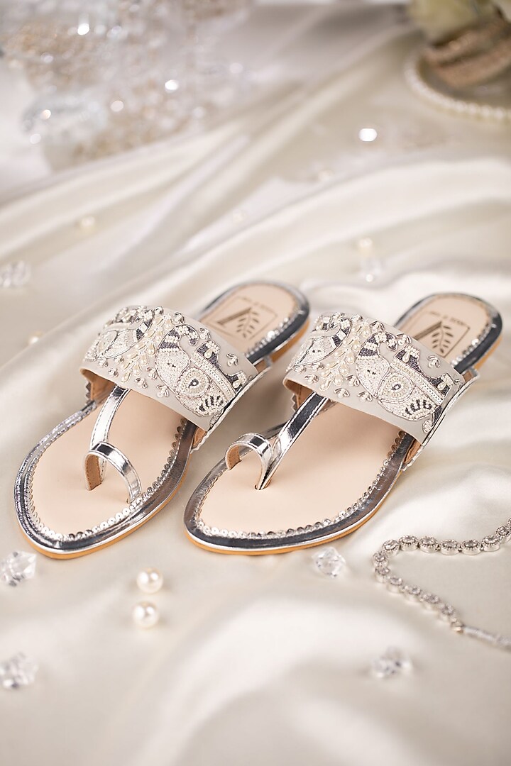 Silver Crepe Dabka Embroidered Kolhapuri Flats by House of Vian at Pernia's Pop Up Shop