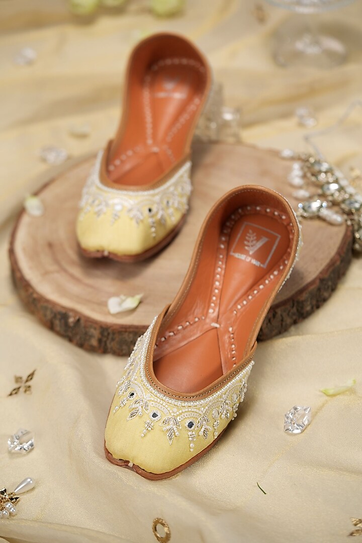 Yellow Dupion Silk Sequins Embroidered Juttis by House of Vian at Pernia's Pop Up Shop