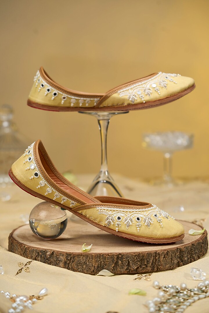 Yellow Dupion Silk Sequins Embroidered Juttis by House of Vian at Pernia's Pop Up Shop