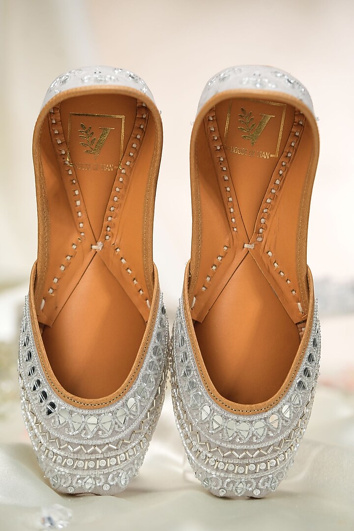 Silver Suede Cutdana Embroidered Juttis by House of Vian at Pernia's Pop Up Shop