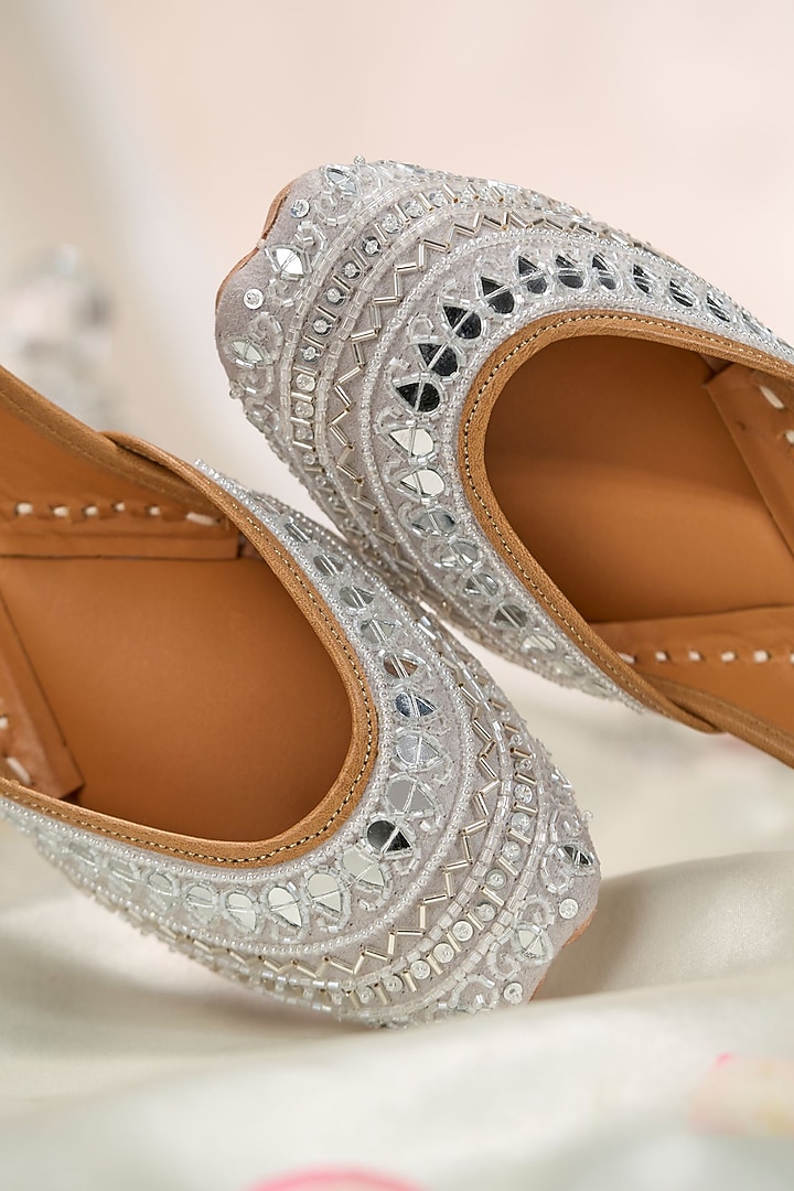 Silver Suede Cutdana Embroidered Juttis by House of Vian at Pernia's Pop Up Shop