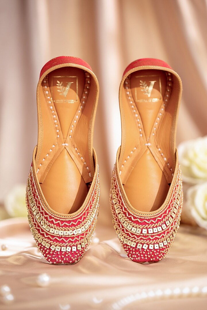 Pink Dupion Silk & Banarasi Brocade Cutdana Embroidered Juttis by House of Vian at Pernia's Pop Up Shop