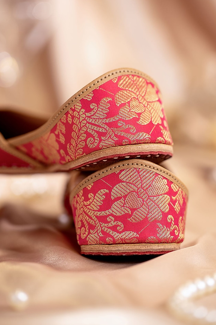 Pink Dupion Silk & Banarasi Brocade Cutdana Embroidered Juttis by House of Vian at Pernia's Pop Up Shop
