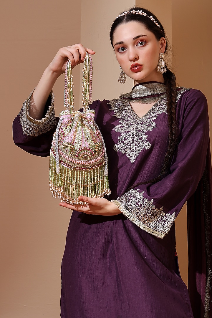 White Velvet Pearl Embroidered Potli Bag by House of Webhin at Pernia's Pop Up Shop