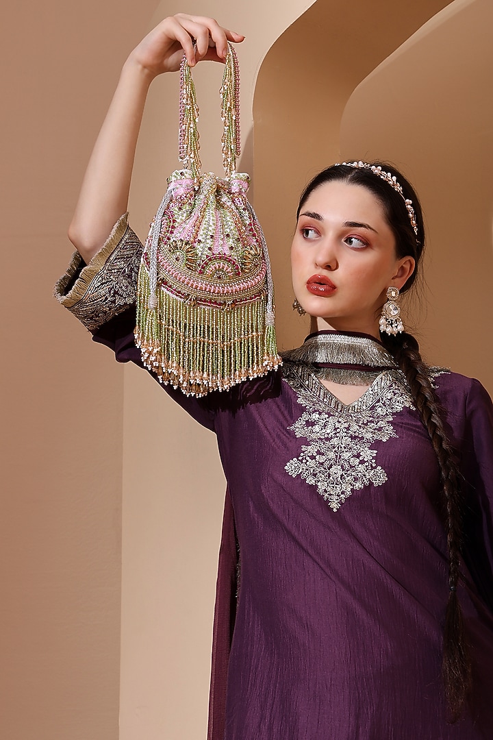 White Velvet Pearl Embroidered Potli Bag by House of Webhin at Pernia's Pop Up Shop