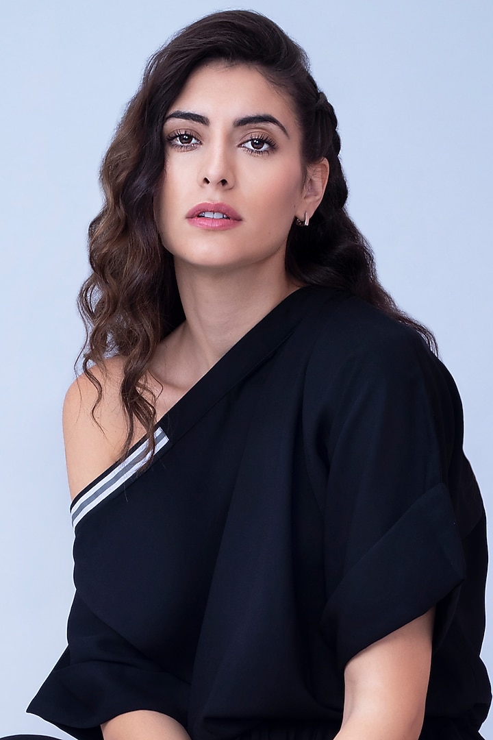 Black & Powder Pink Off Shoulder Vacation Dress by House of Behram at Pernia's Pop Up Shop