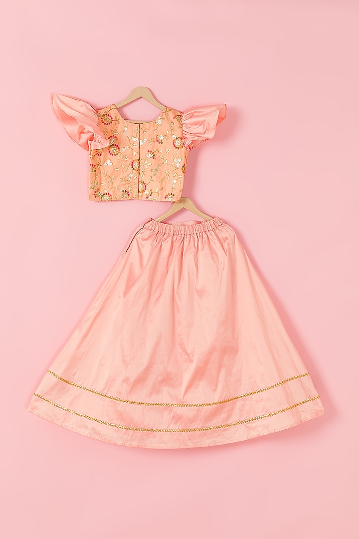 Coral Taffeta Lehenga Set For Girls by Hoorkali at Pernia's Pop Up Shop