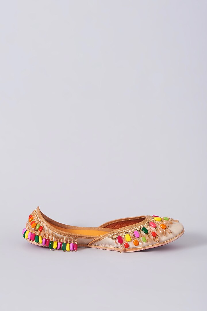 Off White Crepe Juttis by House of Vian at Pernia's Pop Up Shop