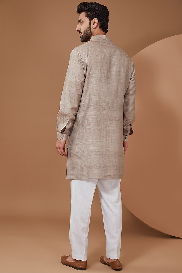 Mouse-Colored Matka Kurta Set by HEER RANJHA at Pernia's Pop Up Shop