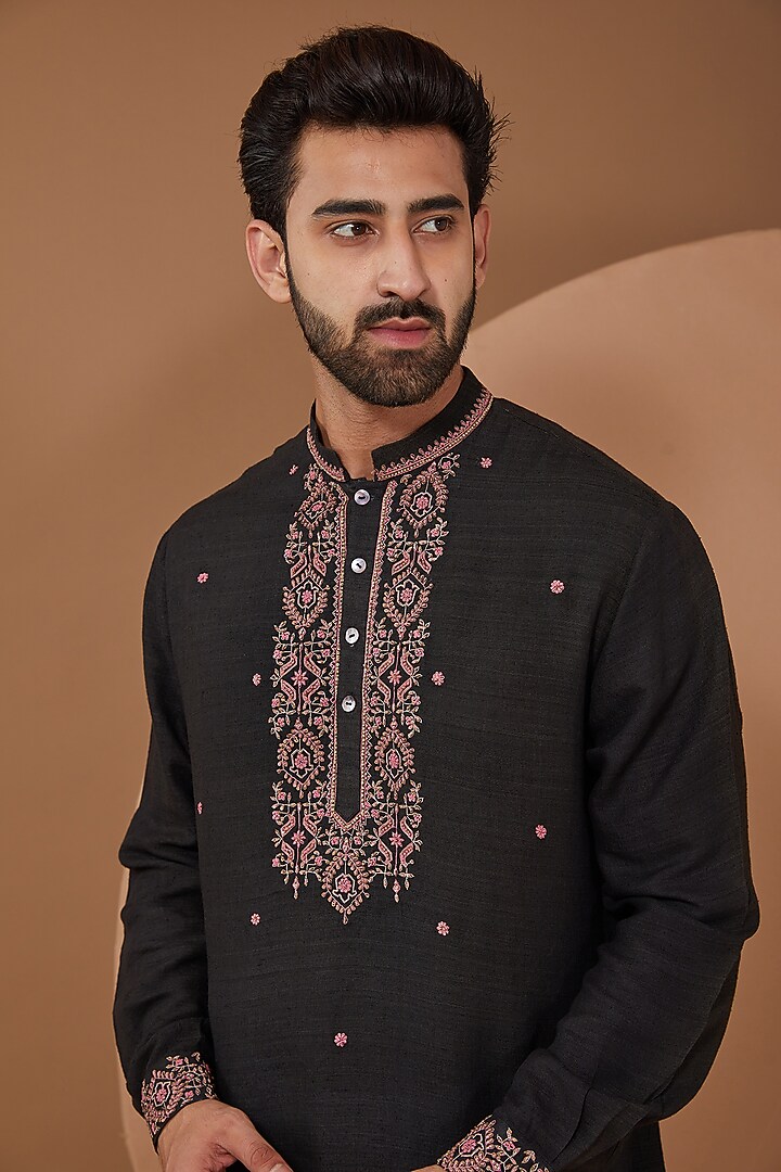 Black Matka Hand Embroidered Kurta Set by HEER RANJHA at Pernia's Pop Up Shop