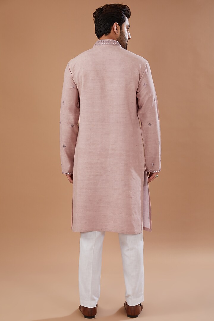 Pink Matka Silk Embroidered Kurta Set by HEER RANJHA at Pernia's Pop Up Shop