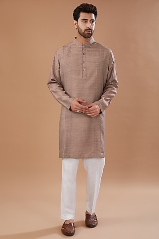 Old Rose Matka Silk Pleated Kurta Set by HEER RANJHA