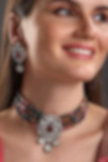 Two-Tone Finish Kundan Polki & Agate Choker Necklace Set by Hrisha Jewels