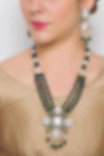 Two Tone Finish Agate Necklace Set by Hrisha Jewels