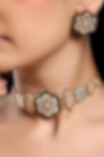 Micron Gold Finish Mother Of Pearl & Moissanite Kundan Polki Enameled Choker Necklace Set by Hrisha Jewels at Pernia's Pop Up Shop