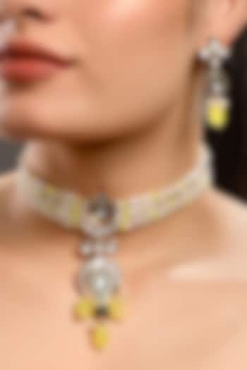 Micron Gold Finish Moissanite Kundan Polki & Onyx Tumble Choker Necklace Set by Hrisha Jewels at Pernia's Pop Up Shop