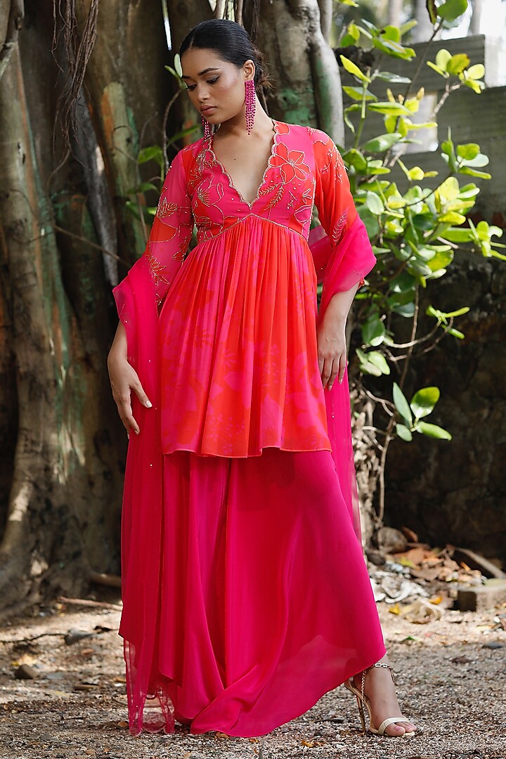 Pink & Red Georgette Floral Printed Peplum Kurta Set by Harshita Singhvi at Pernia's Pop Up Shop