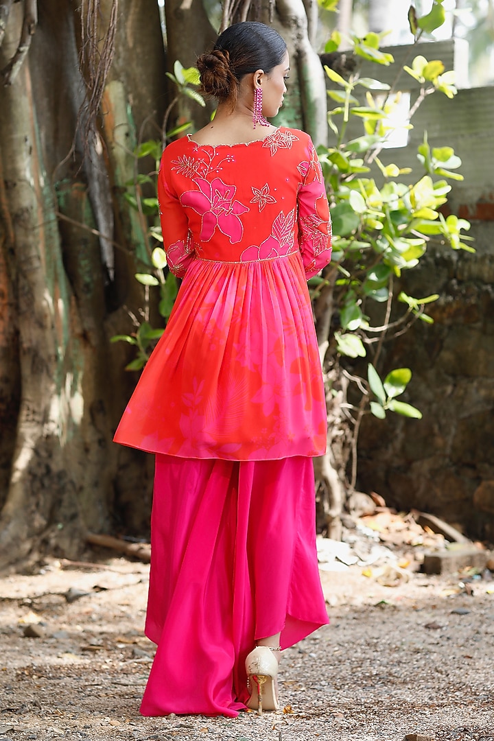 Pink & Red Georgette Floral Printed Peplum Kurta Set by Harshita Singhvi at Pernia's Pop Up Shop